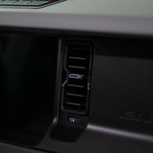 Load image into Gallery viewer, A51/AZURE - Set of 4 2021+ Ford Bronco Vent Clip/Tab Replacements