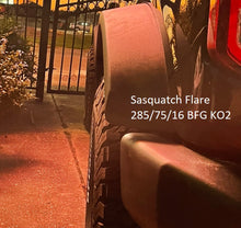 Load image into Gallery viewer, 2021+ Bronco Heritage Wheel Package