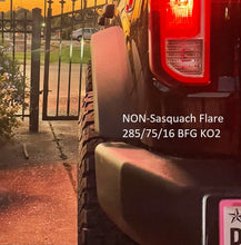 Load image into Gallery viewer, 2021+ Bronco Heritage Wheel Package
